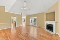 3 Wake Court, Pinehurst, NC 28374 — 3-bedroom home in Pinehurst No. 6, Pinehurst, NC, photo 5 of 42: 14-web-or-mls-IMG_4933