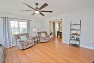 34 Pirates Cove Drive, Swansboro, NC 28584 — 3-bedroom townhome in Pirates Cove Townhouses, Swansboro, NC, photo 6 of 29: DSC_2125