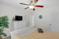 1720 N New River Drive, Surf City, NC 28445 — 5-bedroom waterfront home in Old Settlers Beach, Surf City, NC, photo 16 of 44