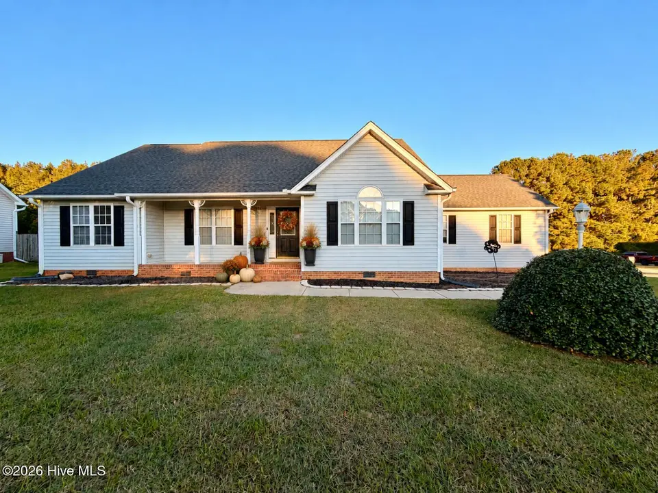 29 Talford Drive, Wendell, NC 27591 — 3-bedroom home in Cedar Creek, Wendell, NC, photo 1 of 38: Ai Visual