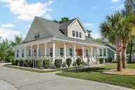 353 Washington Acres Road, Hampstead, NC 28443 — 3-bedroom waterfront home in Washington Acres, Hampstead, NC, photo 9 of 68