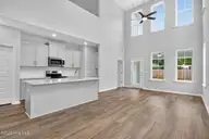 5621 Palm Tree Place, Leland, NC 28451 — 3-bedroom townhome in Grand Park, Leland, NC, photo 9 of 48: FMWeb06