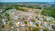 769 Driftwood Drive, Hampstead, NC 28443 — 3-bedroom manufactured home in Gabes Point, Hampstead, NC, photo 10 of 42: untitled-10