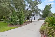 8915 Shipwatch Drive, Wilmington, NC 28412 — 4-bedroom waterfront home in Shipwatch, Wilmington, NC, photo 5 of 77