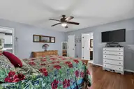 209 River Reach Drive, Swansboro, NC 28584 — 3-bedroom waterfront home in River Reach, Swansboro, NC, photo 20 of 32