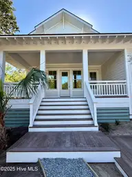 556 Chicamacomico Way, Bald Head Island, NC 28461 — 4-bedroom home in BHI Stage II Cape Fear Station, Bald Head Island, NC, photo 3 of 29: IMG_6695
