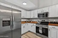 103 Lincoln Place Circle, Leland, NC 28451 — 3-bedroom townhome in Lincoln Place Townhomes, Leland, NC, photo 12 of 41: Kitchen