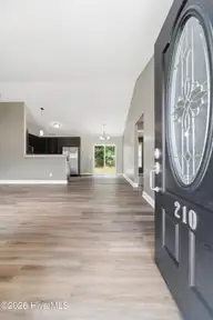 210 Jasmine Lane, Jacksonville, NC 28546 — 3-bedroom home in Aragona Village, Jacksonville, NC, photo 15 of 52