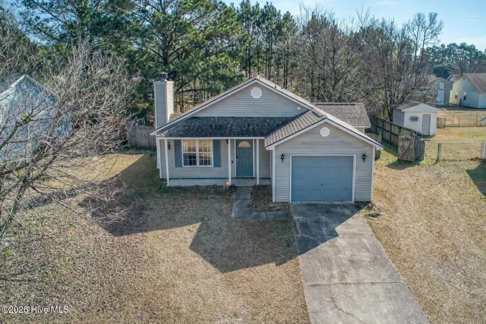 124 Horse Shoe Bend, Jacksonville, NC 28546 — 3-bedroom home in Horse Creek Farms, Jacksonville, NC, photo 1 of 24: Untitled-28A