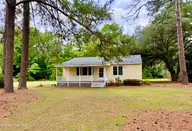 2898 Wallace Family Road, Kinston, NC 28501 — 3-bedroom home, Kinston, NC, photo 5 of 59: IMG_0737