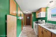 303 Queens Road, Hubert, NC 28539 — 3-bedroom manufactured home in Quail Haven, Hubert, NC, photo 10 of 28