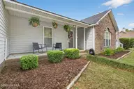 1500 Grove Point Road, Wilmington, NC 28409 — 3-bedroom home in Grove Point, Wilmington, NC, photo 3 of 48: 1500GrovePointRoad-12
