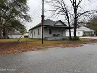 600 Chestnut Street, Tarboro, NC 27886 — 3-bedroom home, Tarboro, NC, photo 1 of 8: IMG_8741