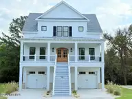 116 Hardwick Lane, Newport, NC 28570 — 5-bedroom home in Cannonsgate, Newport, NC, photo 1 of 66: Front of Home