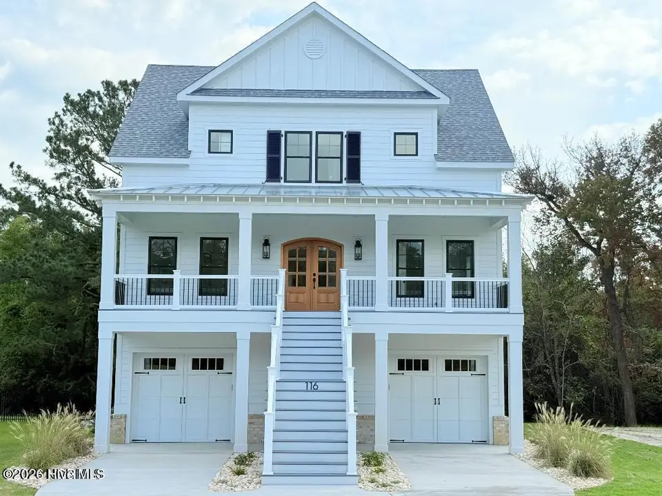 116 Hardwick Lane, Newport, NC 28570 — 5-bedroom home in Cannonsgate, Newport, NC, photo 1 of 66: Front of Home
