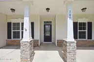 108 Bellchase Drive, Jacksonville, NC 28540 — 3-bedroom home in Northridge, Jacksonville, NC, photo 6 of 50