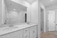 351 Glendale Arbor Drive SW 135, Ocean Isle Beach, NC 28469 — 3-bedroom home in Glendale Arbor, Ocean Isle Beach, NC, photo 21 of 31: 25_bathroom