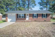 1737 Lexington Drive, Elizabeth City, NC 27909 — 3-bedroom home in Oxford Heights, Elizabeth City, NC, photo 1 of 31: Front