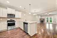 1676 Cambria Drive B, Greenville, NC 27834 — 3-bedroom townhome in Brook Hollow, Greenville, NC, photo 24 of 46: 14-web-or-mls-IMG_0011