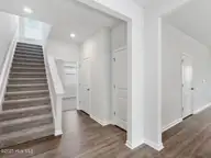 510 Sanderling Court Lot 338, Sneads Ferry, NC 28460 — 5-bedroom home in The Preserve at Tidewater, Sneads Ferry, NC, photo 7 of 37: Centerway25252foyDRHortonL33A2-015-007-1
