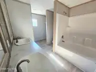 104 Dundee Trail, Holly Ridge, NC 28445 — 3-bedroom manufactured home, Holly Ridge, NC, photo 12 of 22: Master bath