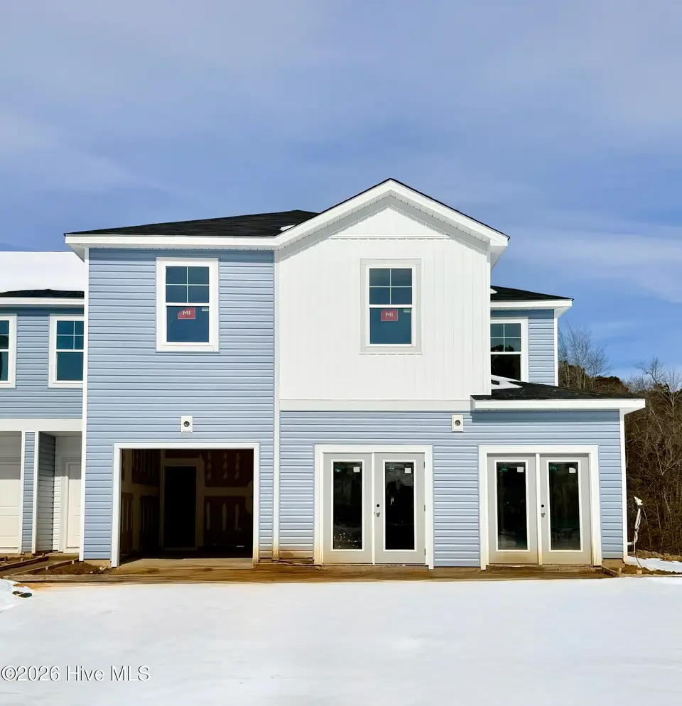 572 Sandy Hollow Drive, Jacksonville, NC 28540 — 3-bedroom townhome in Sandy Hollow, Jacksonville, NC, photo 1 of 19: Townhome (Current)
