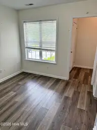 122 Yellowwood Drive, Jacksonville, NC 28546 — 3-bedroom home in Hunters Creek, Jacksonville, NC, photo 17 of 39: IMG_1293
