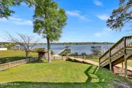 725 Chadwick Shores Drive, Sneads Ferry, NC 28460 — 3-bedroom waterfront home in Chadwick Shores, Sneads Ferry, NC, photo 21 of 66