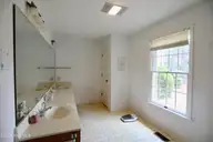 33 Shadow Lane, Whispering Pines, NC 28327 — 3-bedroom waterfront home in Whispering Pines, Whispering Pines, NC, photo 17 of 24
