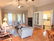111 Canebrake Drive, New Bern, NC 28562 — 2-bedroom waterfront home in River Bend, New Bern, NC, photo 7 of 44