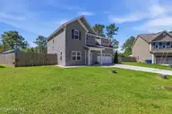 527 Everett Glades, Sneads Ferry, NC 28460 — 3-bedroom home in The Landing at Everetts Creek, Sneads Ferry, NC, photo 3 of 56: 3-web-or-mls-GI - 527 Everett Glades - L