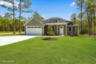 646 E Boiling Spring Road, Southport, NC 28461 — 3-bedroom home, Southport, NC, photo 2 of 40
