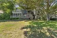 345 Dogwood Lane, Hampstead, NC 28443 — 3-bedroom waterfront home in Hampstead, Hampstead, NC, photo 17 of 57