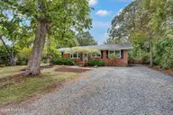 116 Shorewood Hills Drive, Wilmington, NC 28409 — 3-bedroom home in Shorewood Hills, Wilmington, NC, photo 2 of 27: 002_img_0538_852