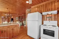 1040 Ocean Boulevard, Topsail Beach, NC 28445 — 3-bedroom home in New Topsail Beach, Topsail Beach, NC, photo 13 of 41
