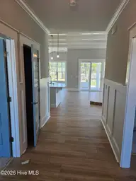 371 Longhill Drive, Wilmington, NC 28412 — 3-bedroom home in Riverlights, Wilmington, NC, photo 2 of 16: Foyer