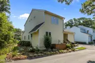 300 Mcginnis Drive, Pine Knoll Shores, NC 28512 — 3-bedroom waterfront condo in Mcginnis Point, Pine Knoll Shores, NC, photo 5 of 57: Front Left