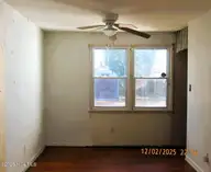 105 Sumpter Drive, Goldsboro, NC 27534 — 3-bedroom home in Jefferson Park, Goldsboro, NC, photo 8 of 23: IMG_3425_1459x1094