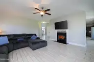 113 Sidler Street, New Bern, NC 28562 — 4-bedroom home in Lindenrain, New Bern, NC, photo 10 of 51: 113 Sidler Street, New Bern, NC 28562