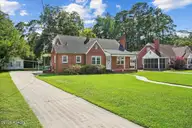 1506 E Holly Street, Goldsboro, NC 27530 — 4-bedroom home, Goldsboro, NC, photo 3 of 41: 03-1506 E Holly St-3
