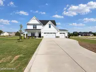 301 Hudson Village Drive, La Grange, NC 28551 — 4-bedroom home in Hudson Village, La Grange, NC, photo 2 of 20