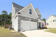 819 Cooke Drive, Hubert, NC 28539 — 4-bedroom home in Peyton's Ridge, Hubert, NC, photo 4 of 53