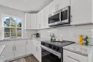 708 S 14th Street, Wilmington, NC 28401 — 3-bedroom home in Dawson-Castle Street, Wilmington, NC, photo 2 of 42: 29-web-or-mls-DSC05662