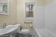 102 S Pineview Avenue, Goldsboro, NC 27530 — 3-bedroom home in Edgewood, Goldsboro, NC, photo 11 of 39: 41-web-or-mls-DSC09265