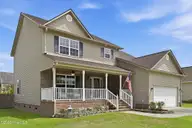 101 Ellington Place, Jacksonville, NC 28540 — 4-bedroom home in Williamsburg Plantation, Jacksonville, NC, photo 3 of 50