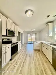 109 Lynden Lane, New Bern, NC 28560 — 3-bedroom home in Lynnwood Highlands, New Bern, NC, photo 11 of 46: unnamed (32)