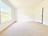 310 Michelle Lane, Rocky Point, NC 28457 — 3-bedroom manufactured home in Summit Ridge, Rocky Point, NC, photo 11 of 21