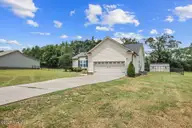 124 Dobbs County Courthouse Road, La Grange, NC 28551 — 3-bedroom home in Dobbs County Estates, La Grange, NC, photo 4 of 32: 04-124 Dobbs County Court House Rd-4