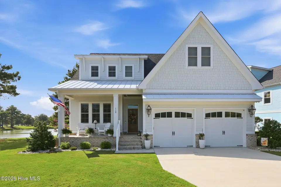 118 Cumberland Street, Newport, NC 28570 — 3-bedroom home in Cannonsgate, Newport, NC, photo 1 of 43: Front