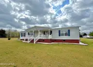 1961 Becton Farm Road, Kinston, NC 28501 — 3-bedroom manufactured home, Kinston, NC, photo 5 of 67: IMG_5746